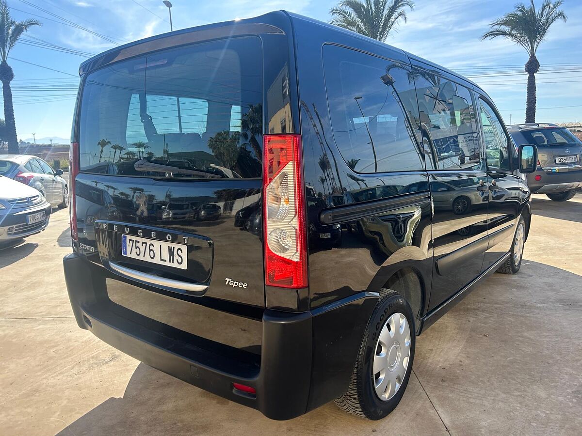 PEUGEOT EXPERT 1.6 HDI 9 SEATER SPANISH LHD IN SPAIN 95000 MILES 2011